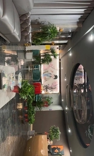 高新六路唐兴路十字路口云霄足浴